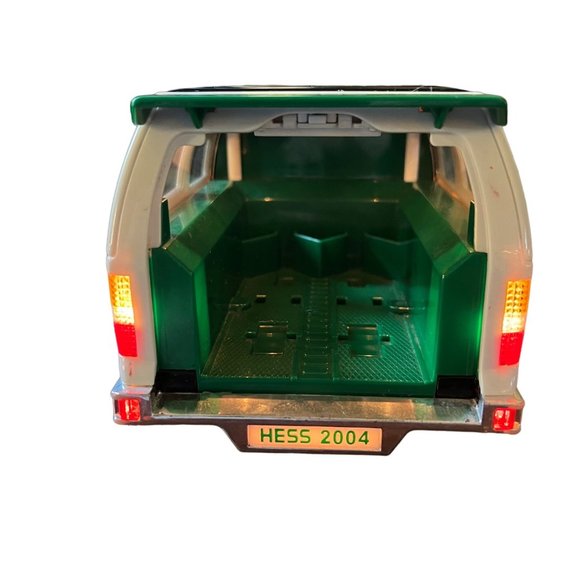 2004 HESS Sport Utility Vehicle and 1 Motorcycles - 40th Anniversary - Picture 4 of 8